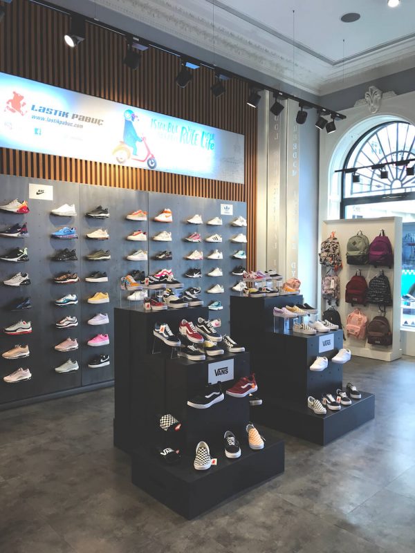 Шопинг в Стамбуле: лучшие в городе магазины кроссовок